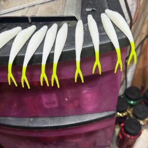 Split Tail (Pack of 9)